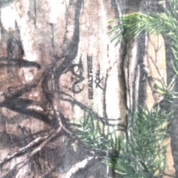 Camouflage T-Shirt Size XL Mossy Oak Realtree V-Neck Women's Short Sleeve - Picture 11 of 13